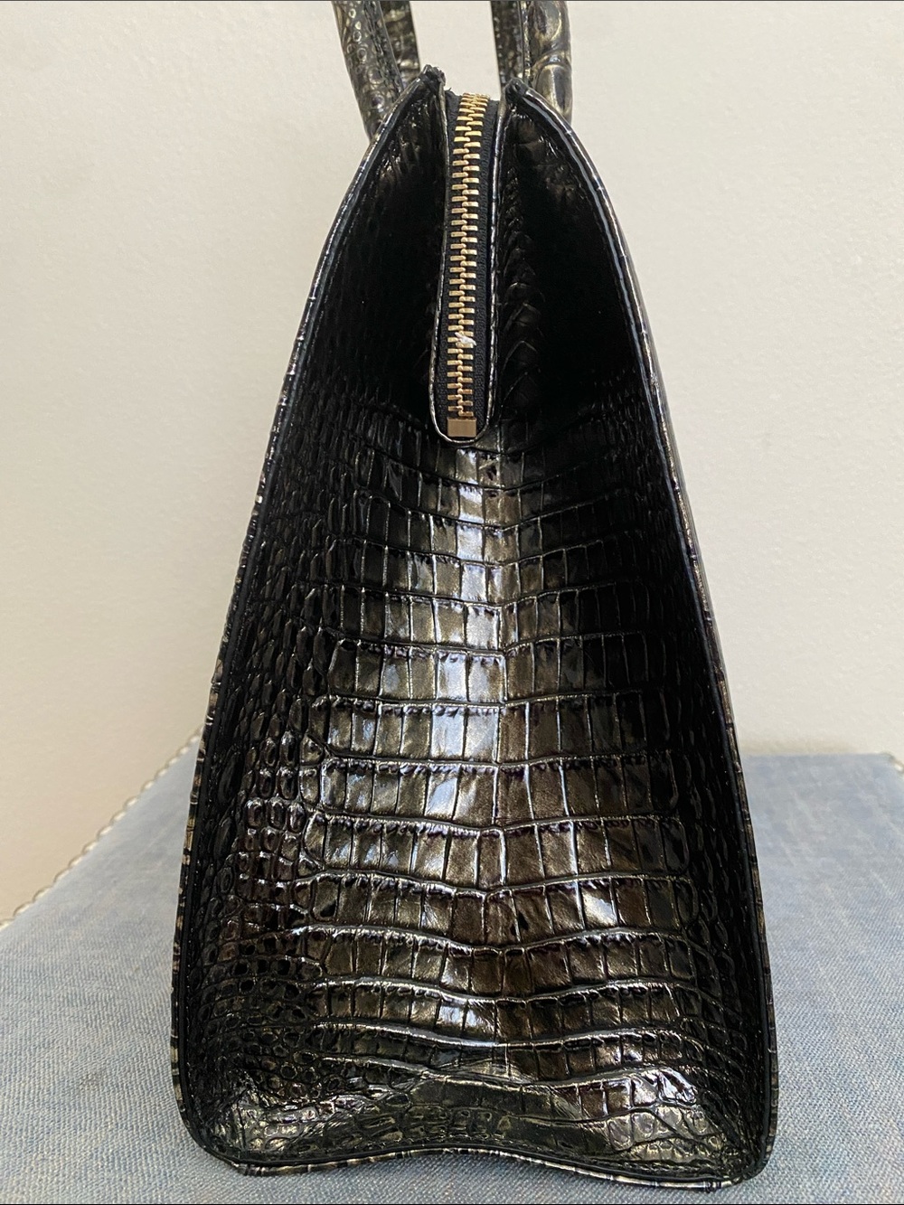 Brahmin Onyx Sarasota Black with Gold Hardware, large Caroline - Picture 2 of 5